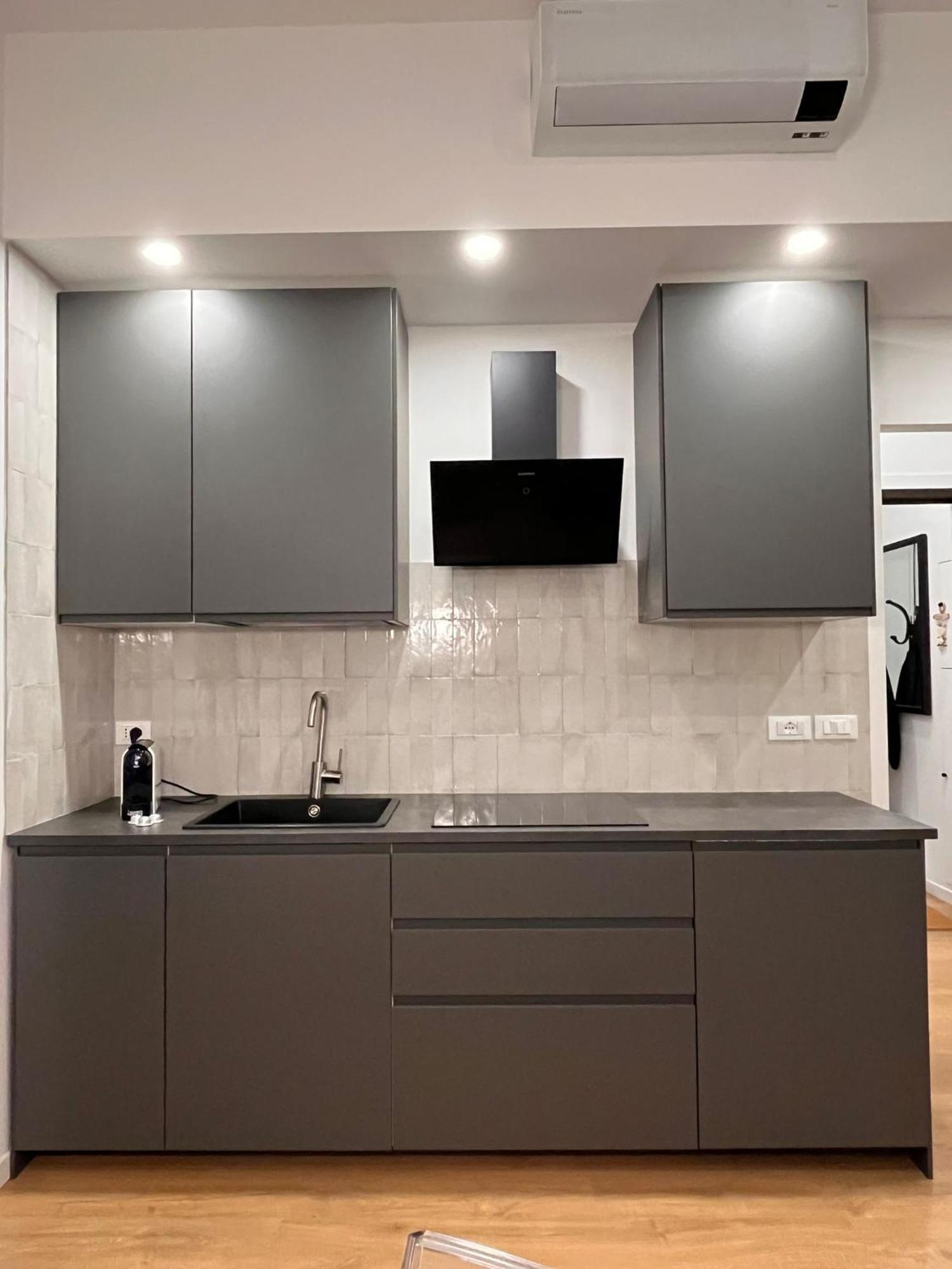 Trieste Centrale Luxury Apartament In Stile Moderno Zewnętrze zdjęcie