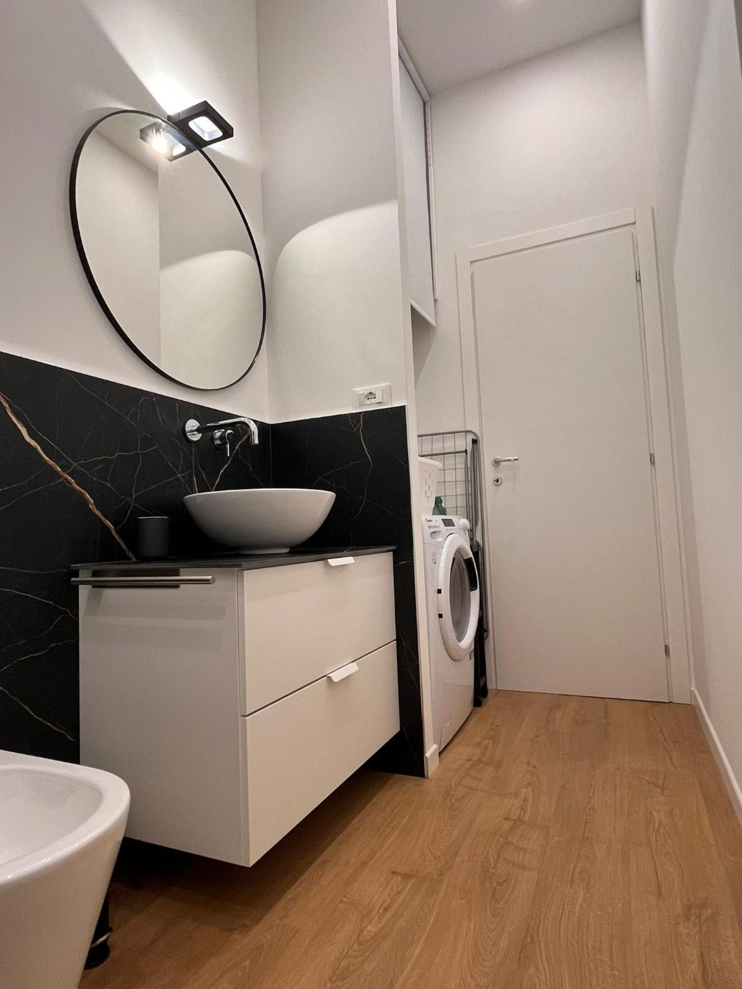 Trieste Centrale Luxury Apartament In Stile Moderno Zewnętrze zdjęcie